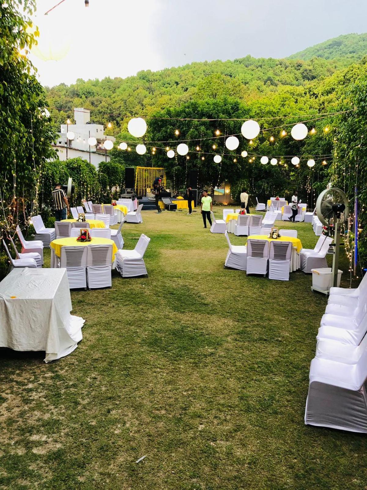 Hotel Jungle View Retreat Dehradun Exterior photo